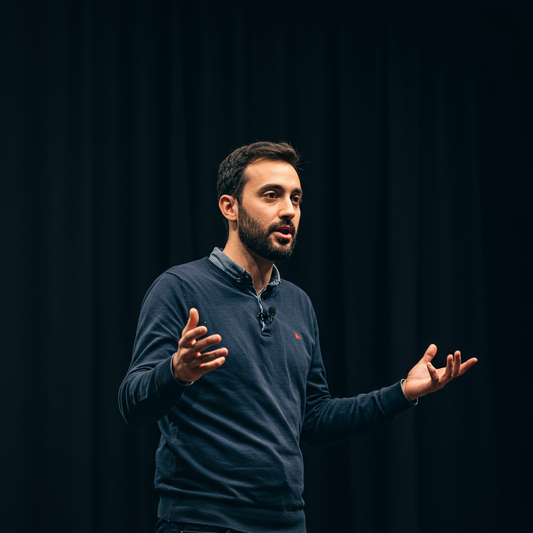 Il Pitch Perfetto: Come Presentare Progetti Vincenti e Sedurre i Tuoi Investitori